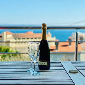 https://apartment-almare.primorje-gorskikotar.com