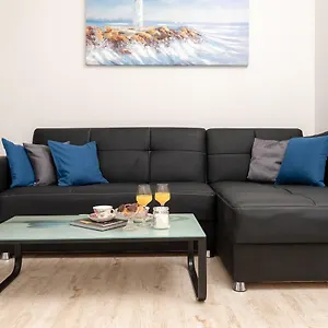 Apartment Linda